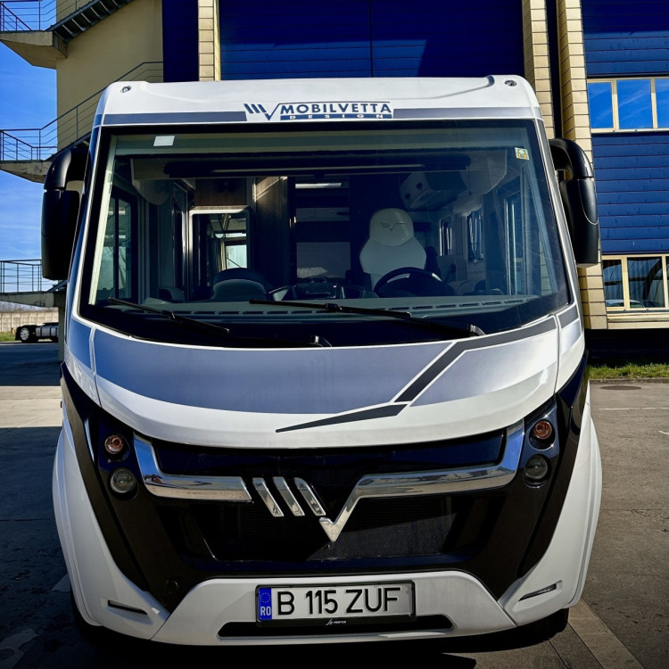 Imagine Autorulota de inchiriat LUXURY Ravicamper Mobilvetta KEA I71